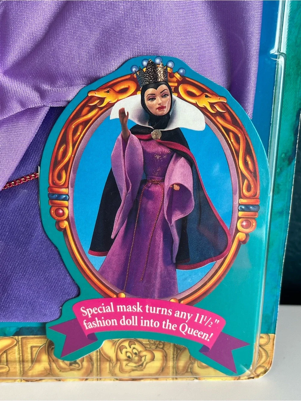 1992 Mattel Disney's Snow White & the Seven Dwarfs The Queen Mask & Costume